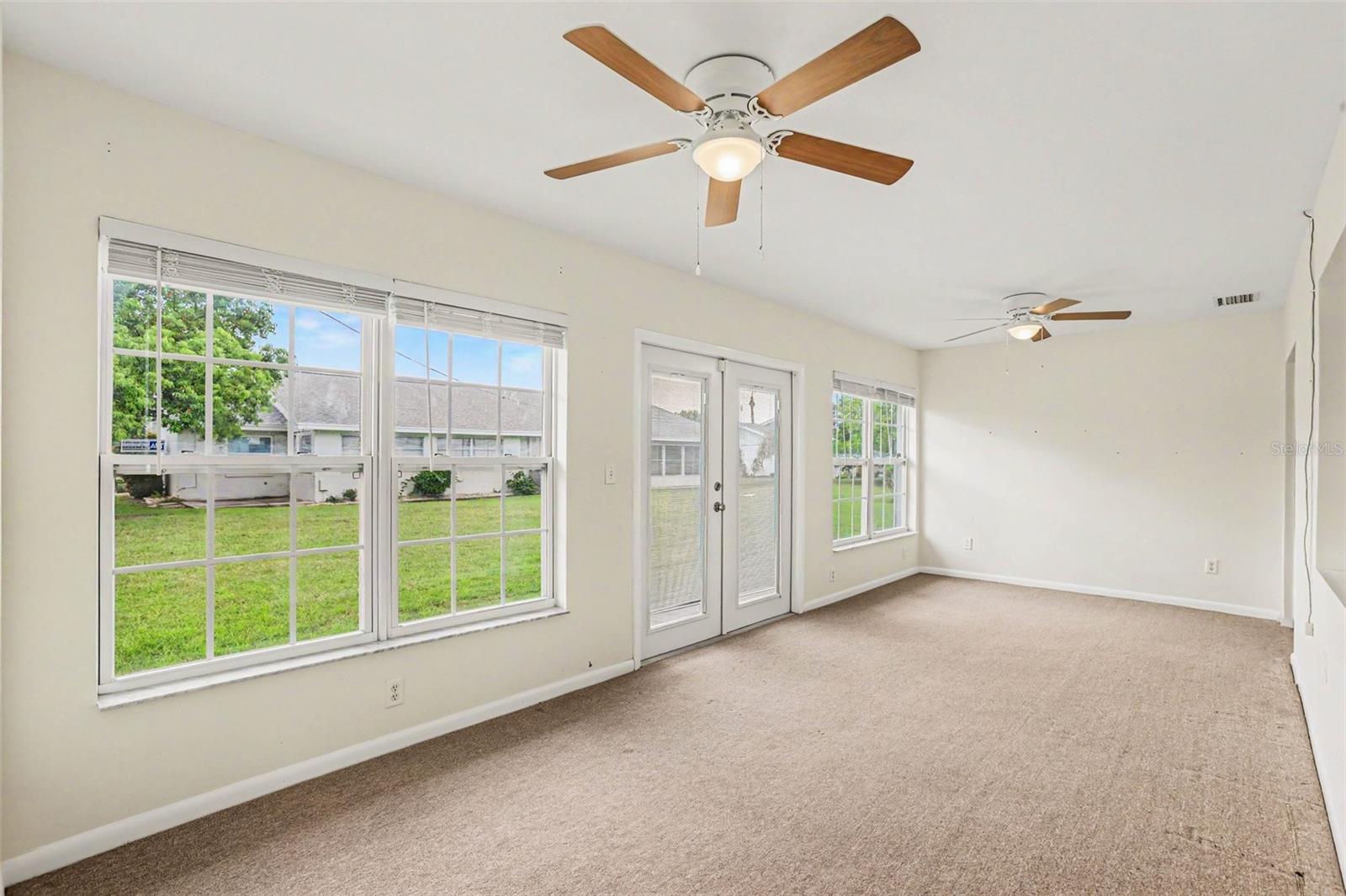 1522 BELLE GLADE AVE — photo 16
