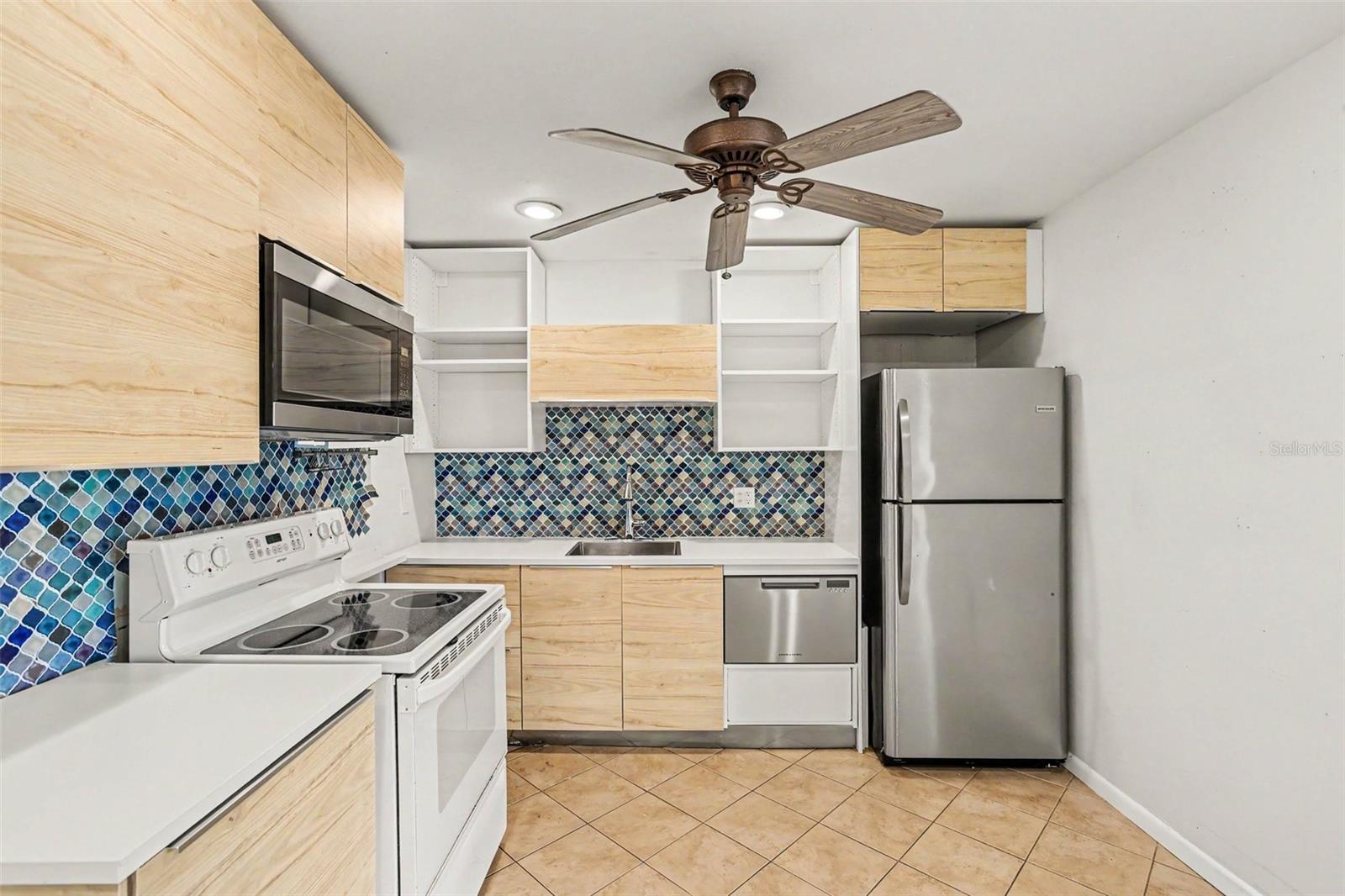 1522 BELLE GLADE AVE — photo 12