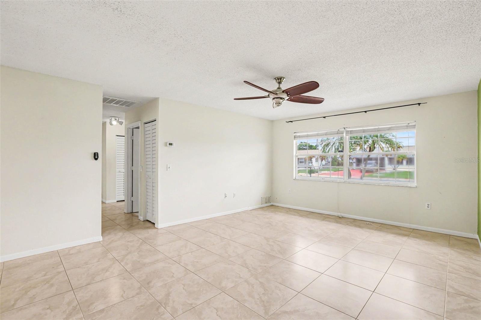 1522 BELLE GLADE AVE — photo 5