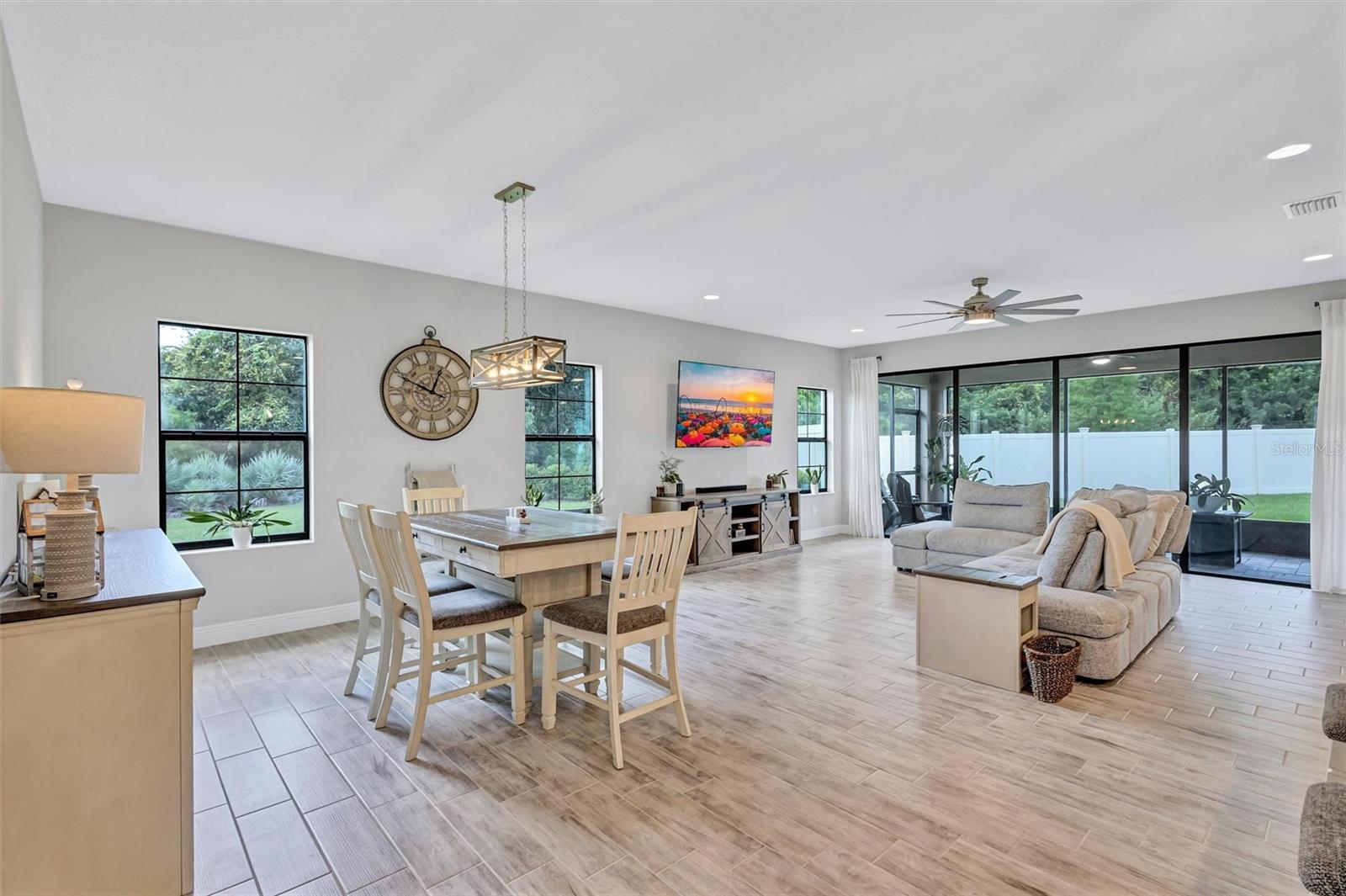 12717 OAK HILL WAY — photo 14