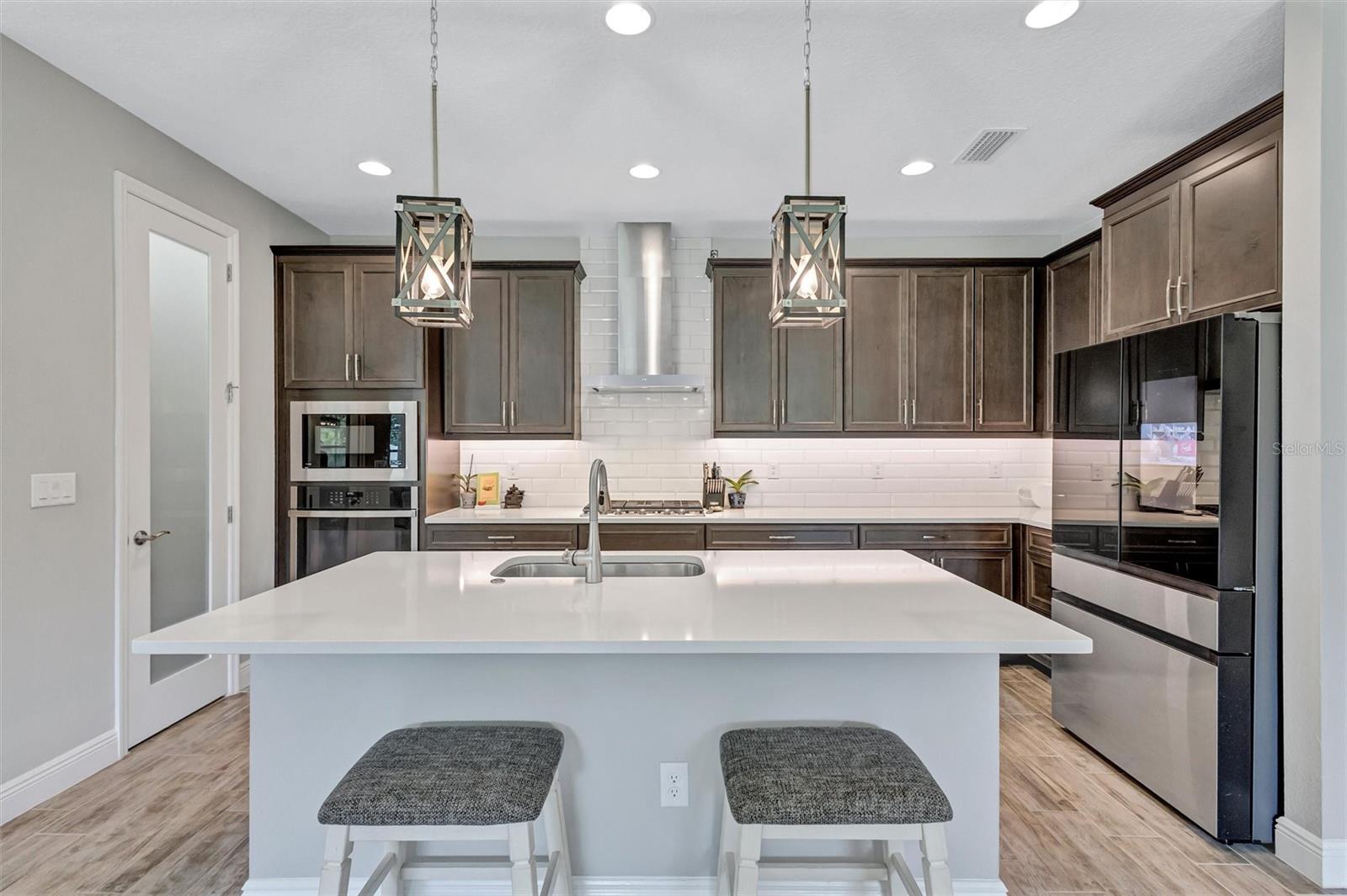 12717 OAK HILL WAY — photo 8