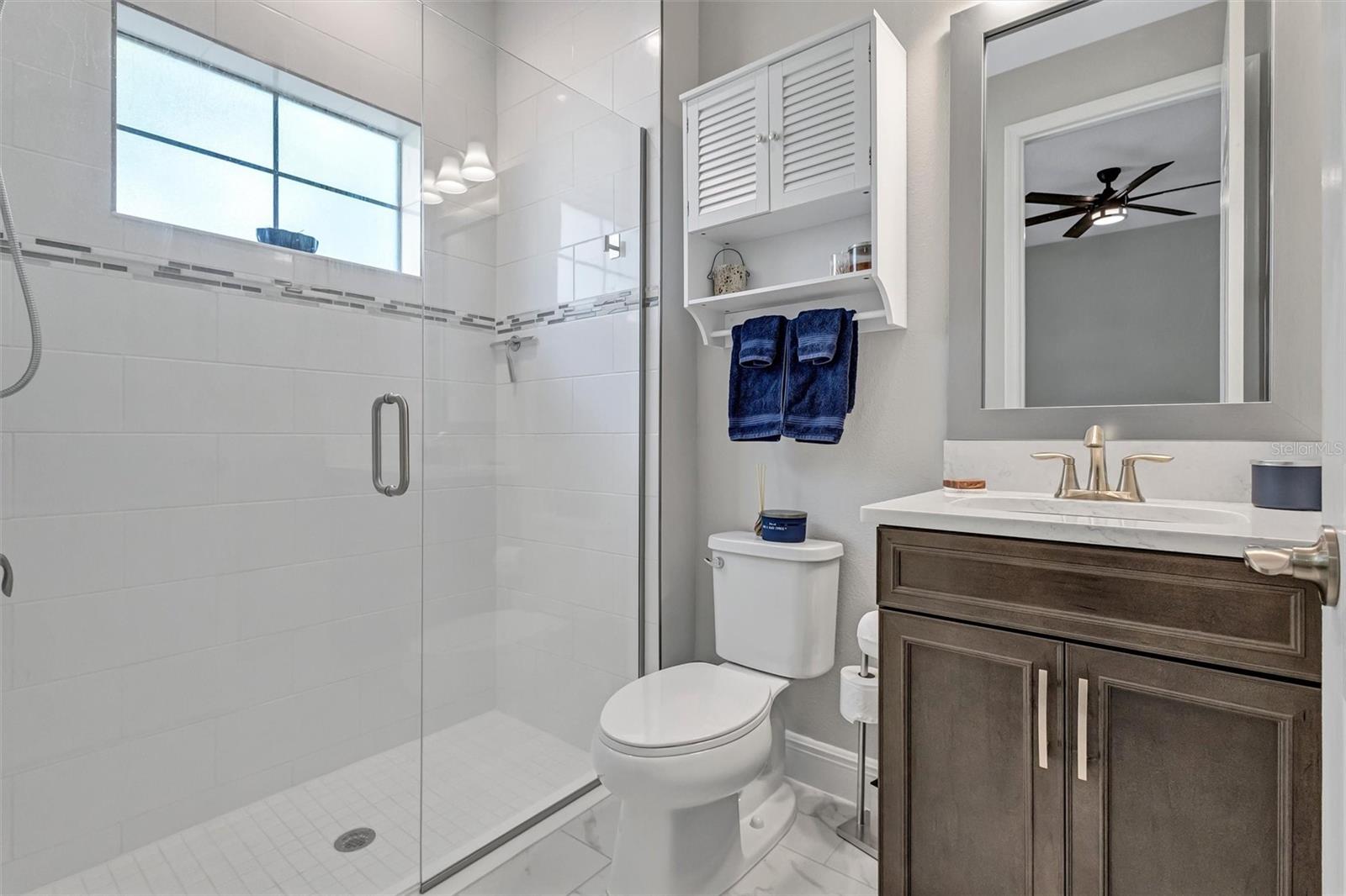 12717 OAK HILL WAY — photo 32