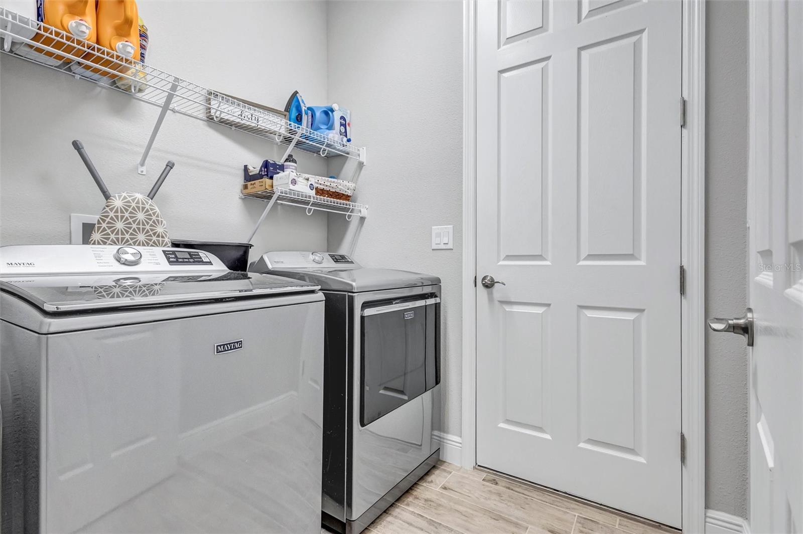 12717 OAK HILL WAY — photo 30