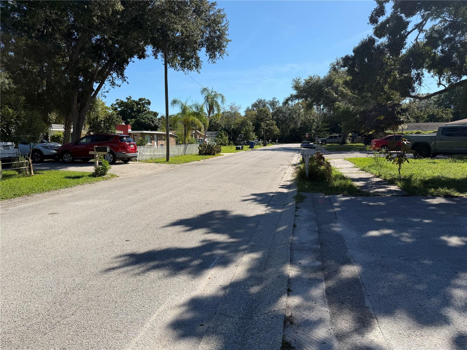 3096 GREEN ACRES AVE — photo 5