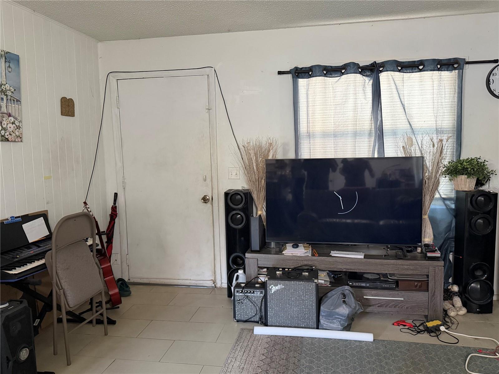 3096 GREEN ACRES AVE — photo 34