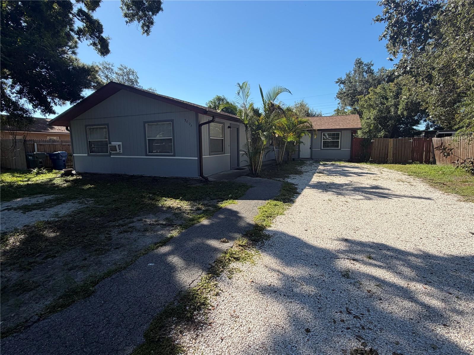 3096 GREEN ACRES AVE — photo 3