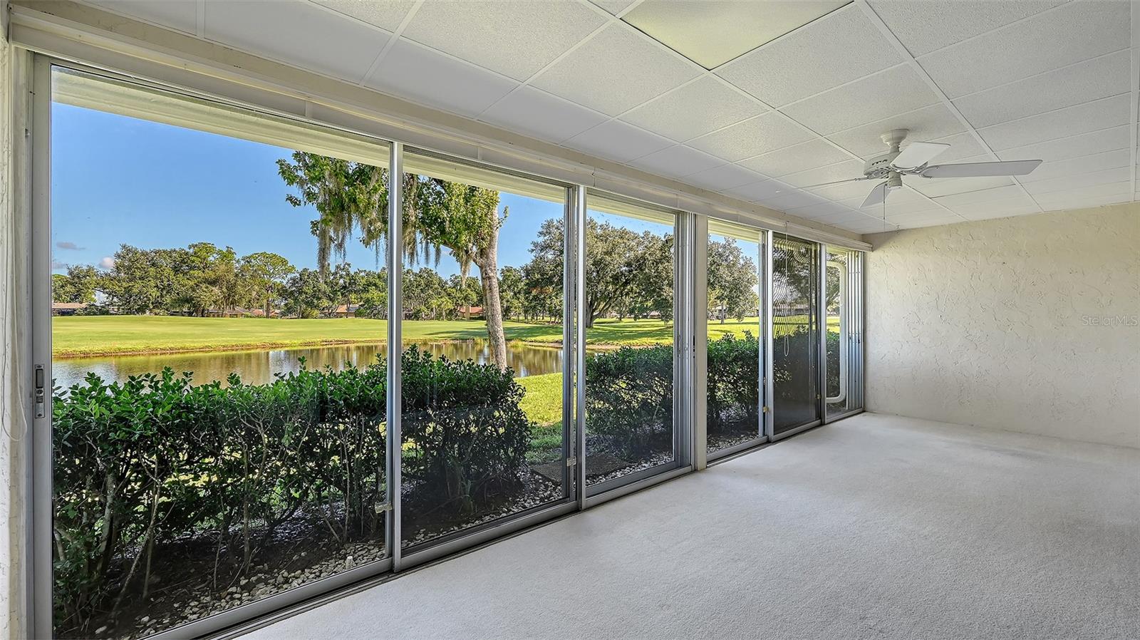 5513 PALM AIRE DR — photo 28