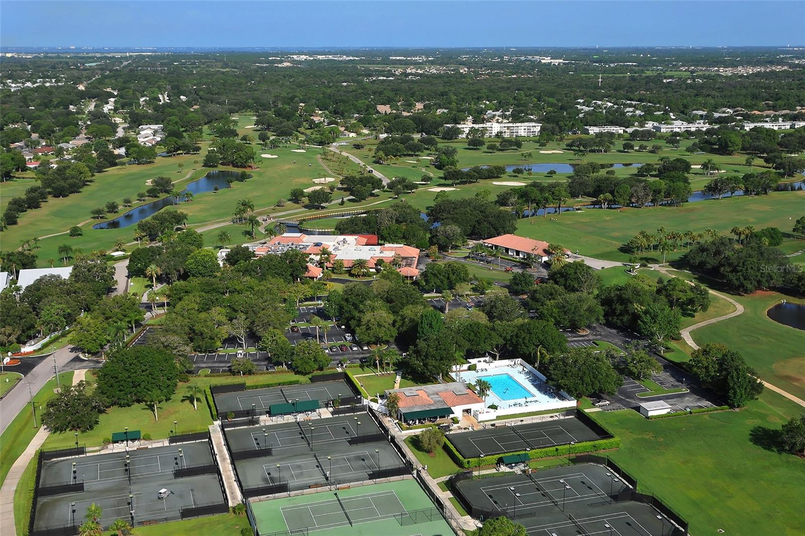 5513 PALM AIRE DR — photo 46
