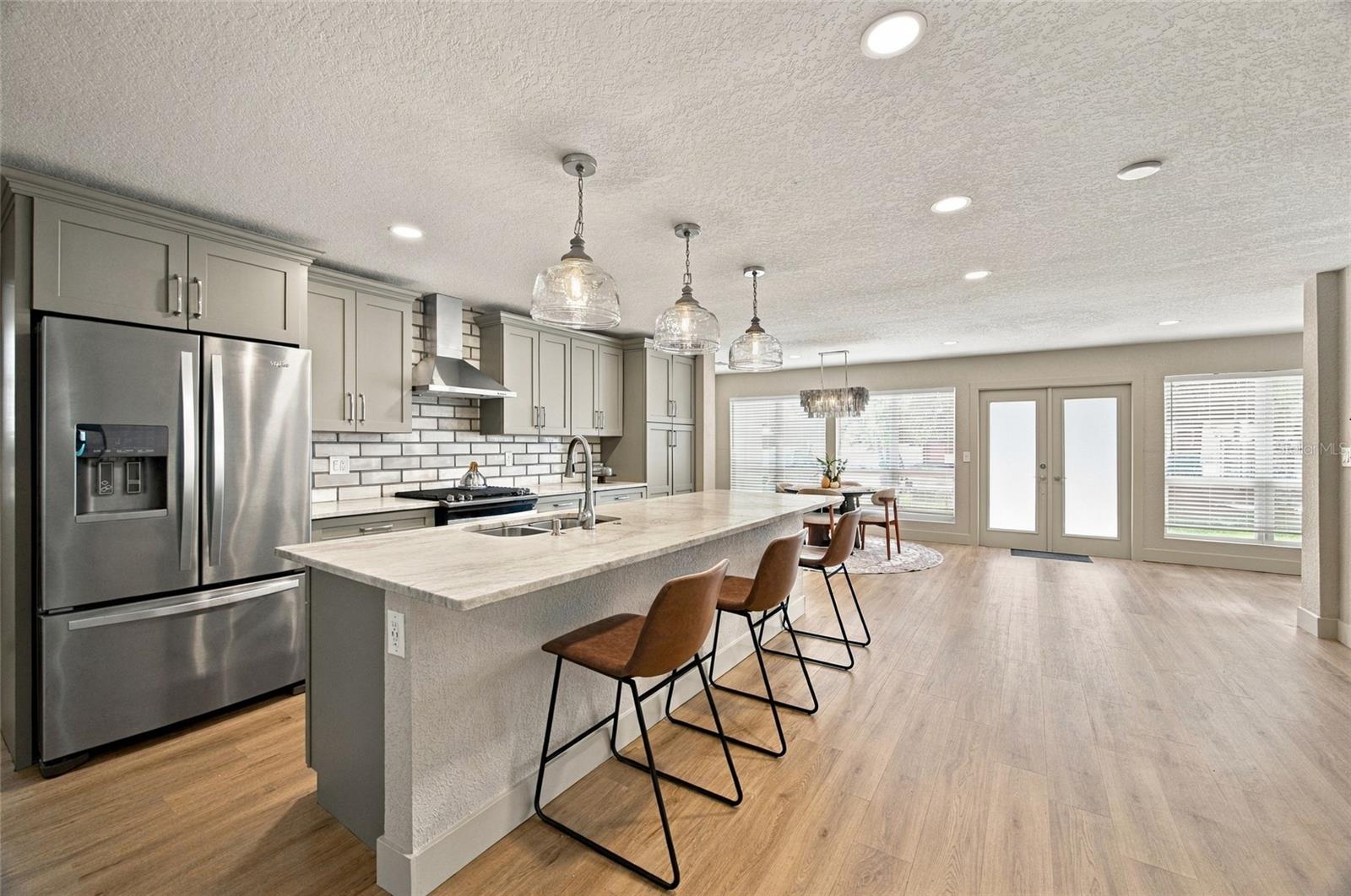 3022 1ST ST N — photo 15