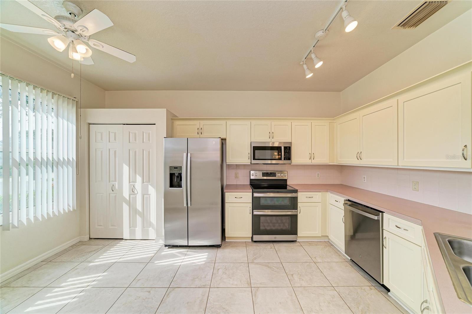 1101 CANE MILL LN — photo 13