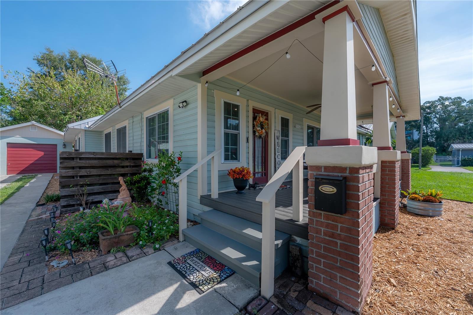 203 W FRIERSON AVE — photo 70