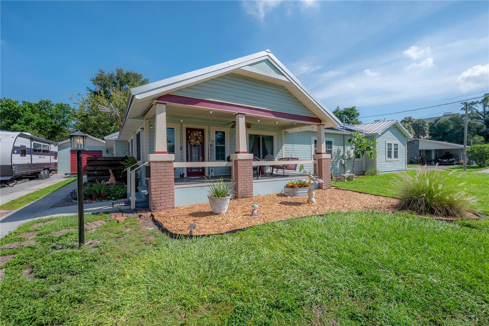 203 W FRIERSON AVE — photo 69