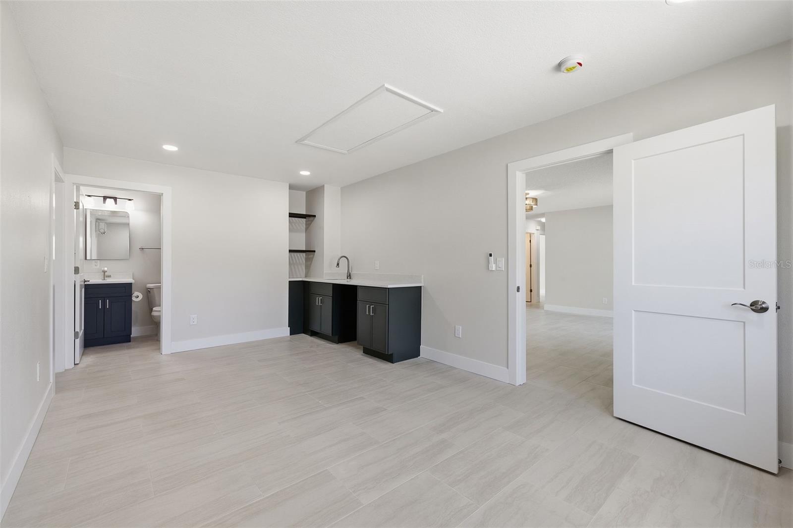 2714 MARY SUE ST SW — photo 34