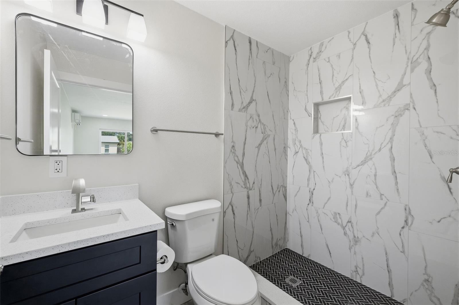 2714 MARY SUE ST SW — photo 35