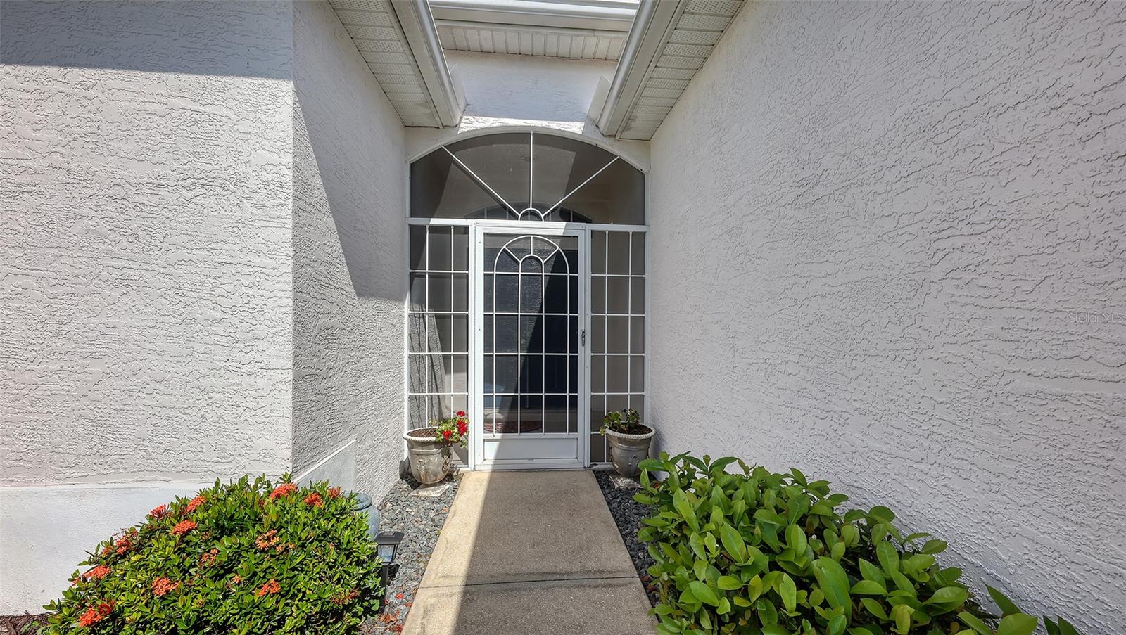4933 THAMES LN — photo 6