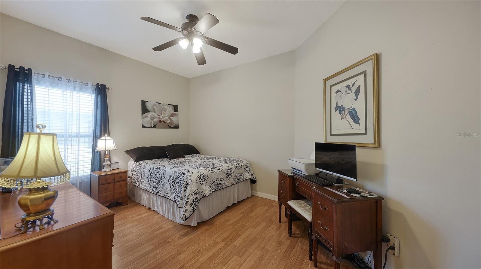 4933 THAMES LN — photo 24