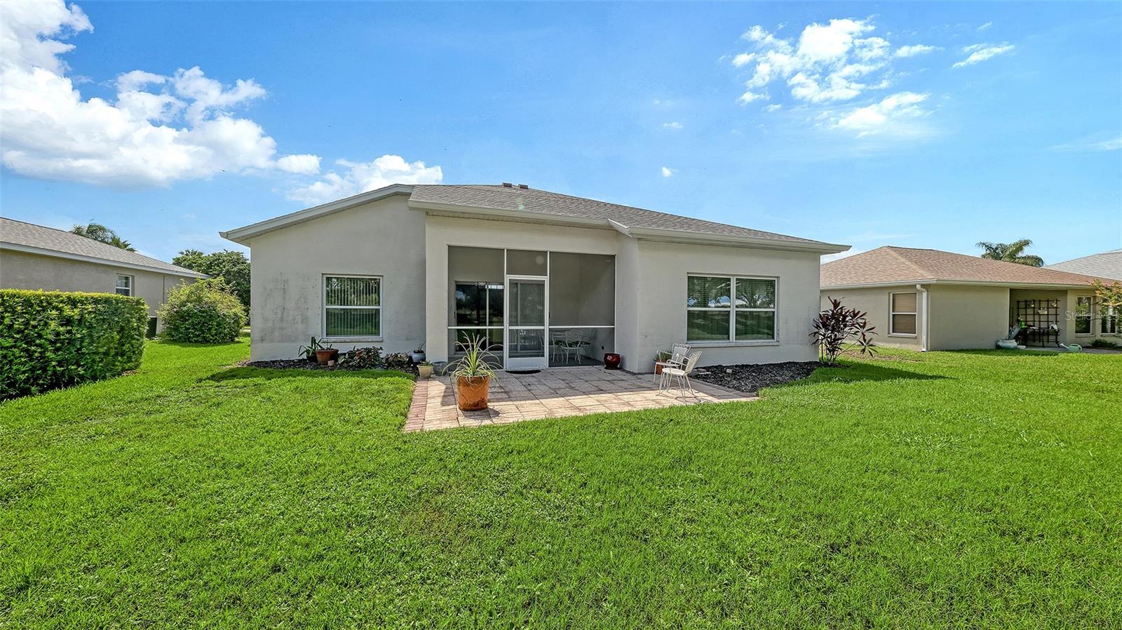 4933 THAMES LN — photo 37