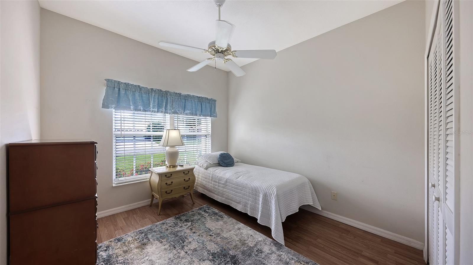 4933 THAMES LN — photo 28