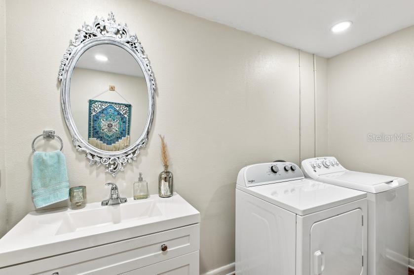 2313 CARROLL PL — photo 31