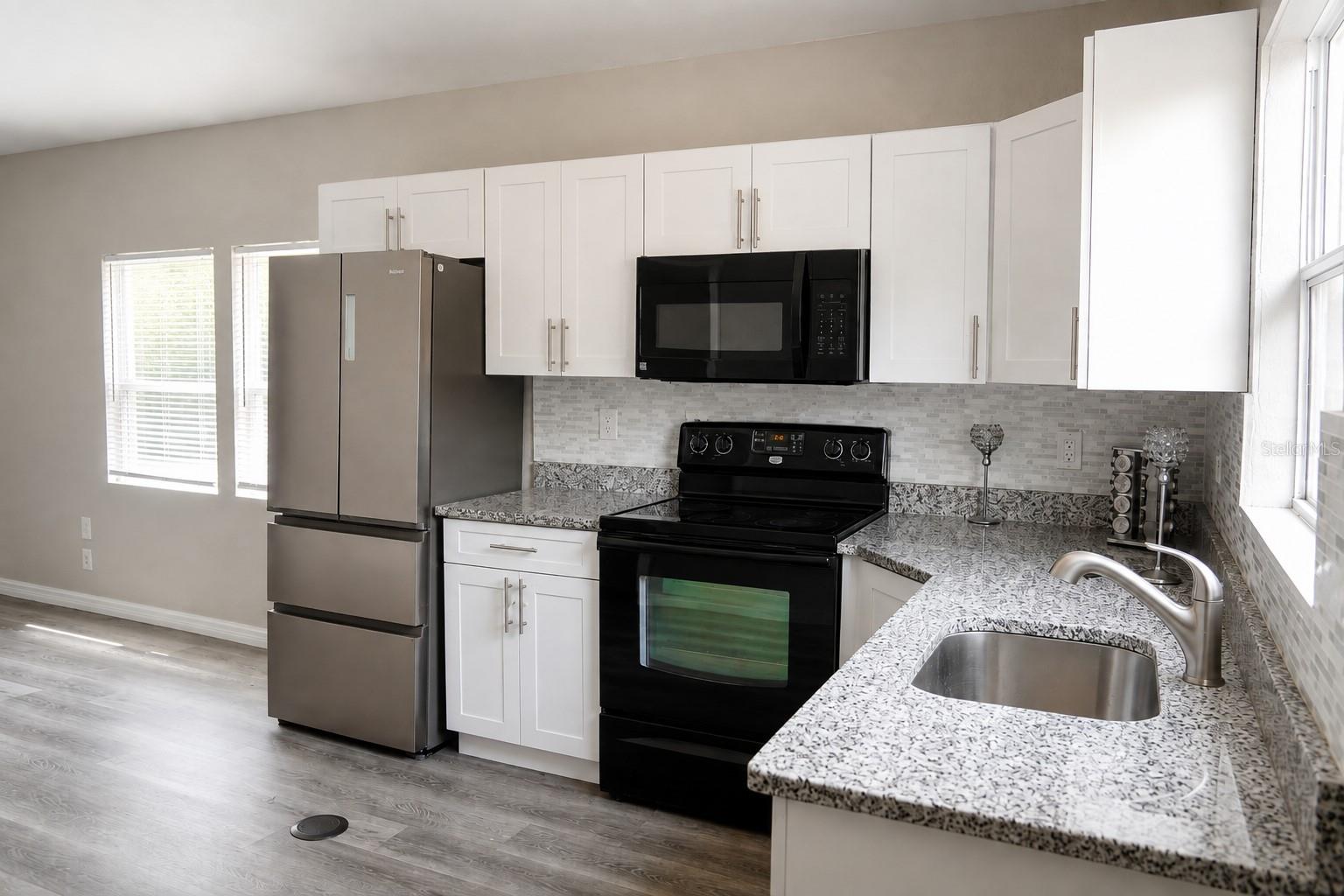 2503 N WILDER LOOP — photo 11