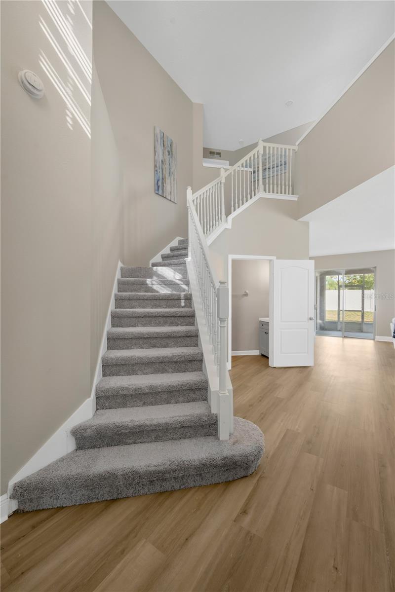 1804 SAMANTHA LN — photo 17