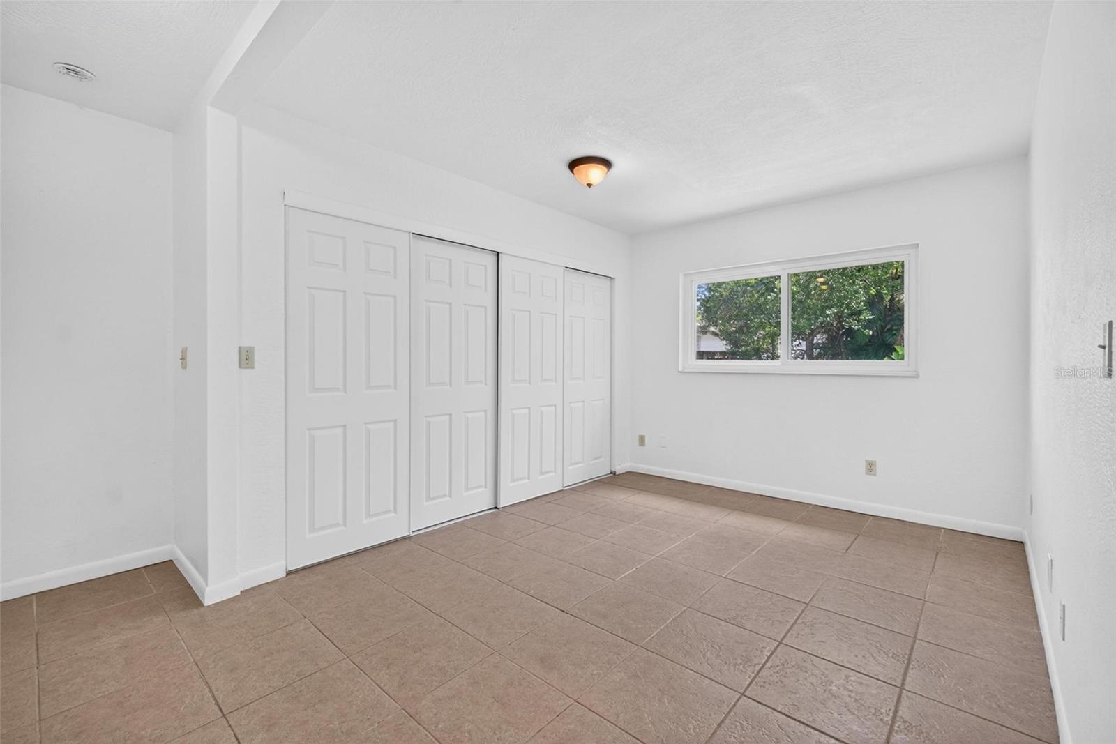 508 2ND ST SW — photo 8