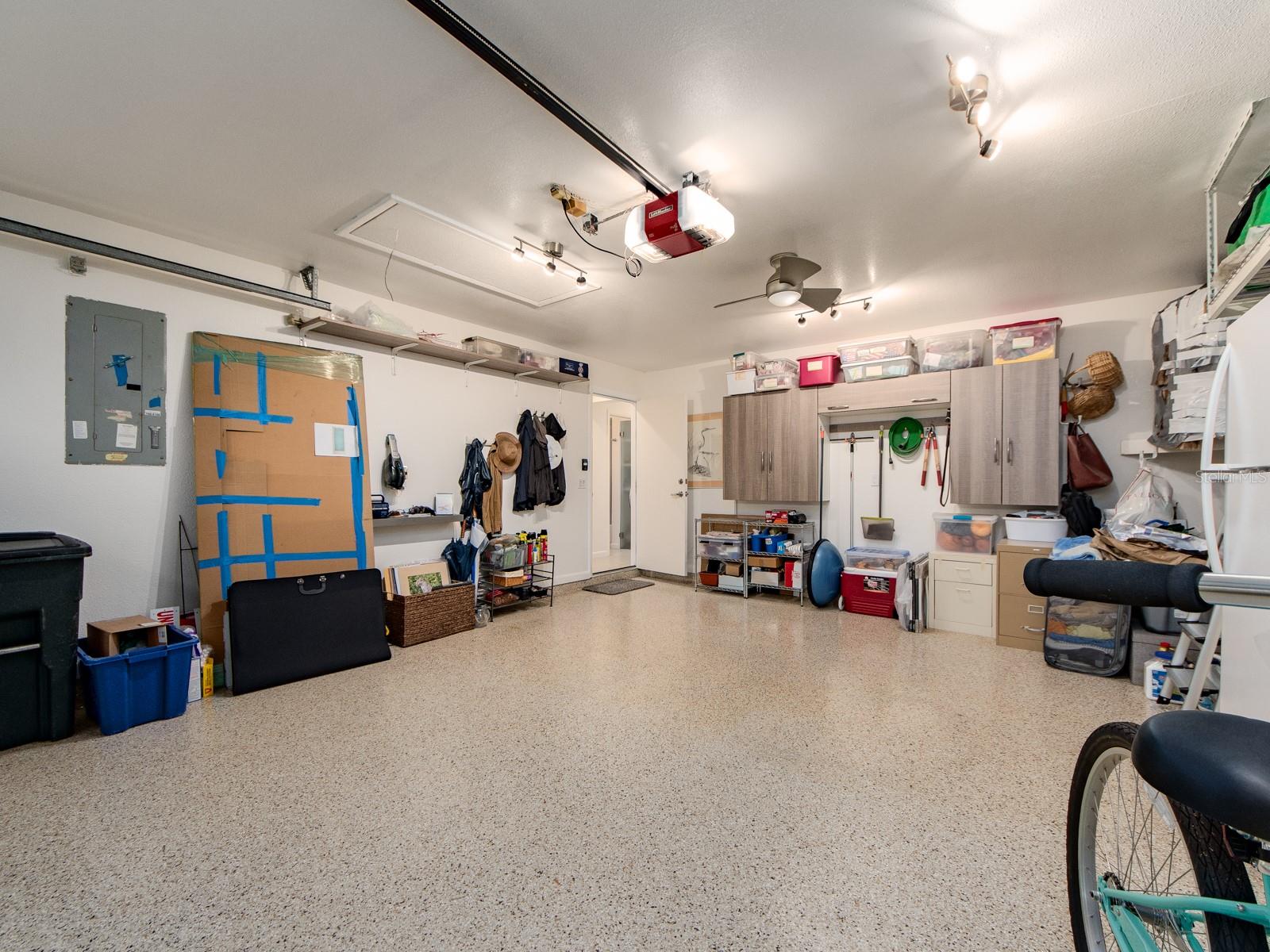 Home in PALM HARBOR — photo 46