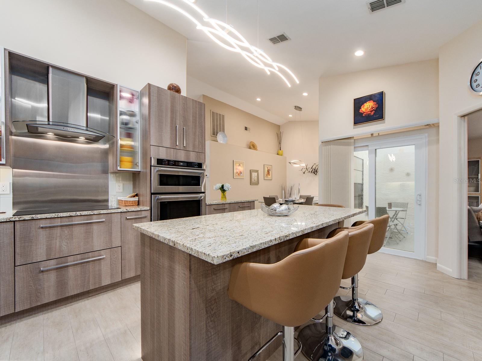 Home in PALM HARBOR — photo 19