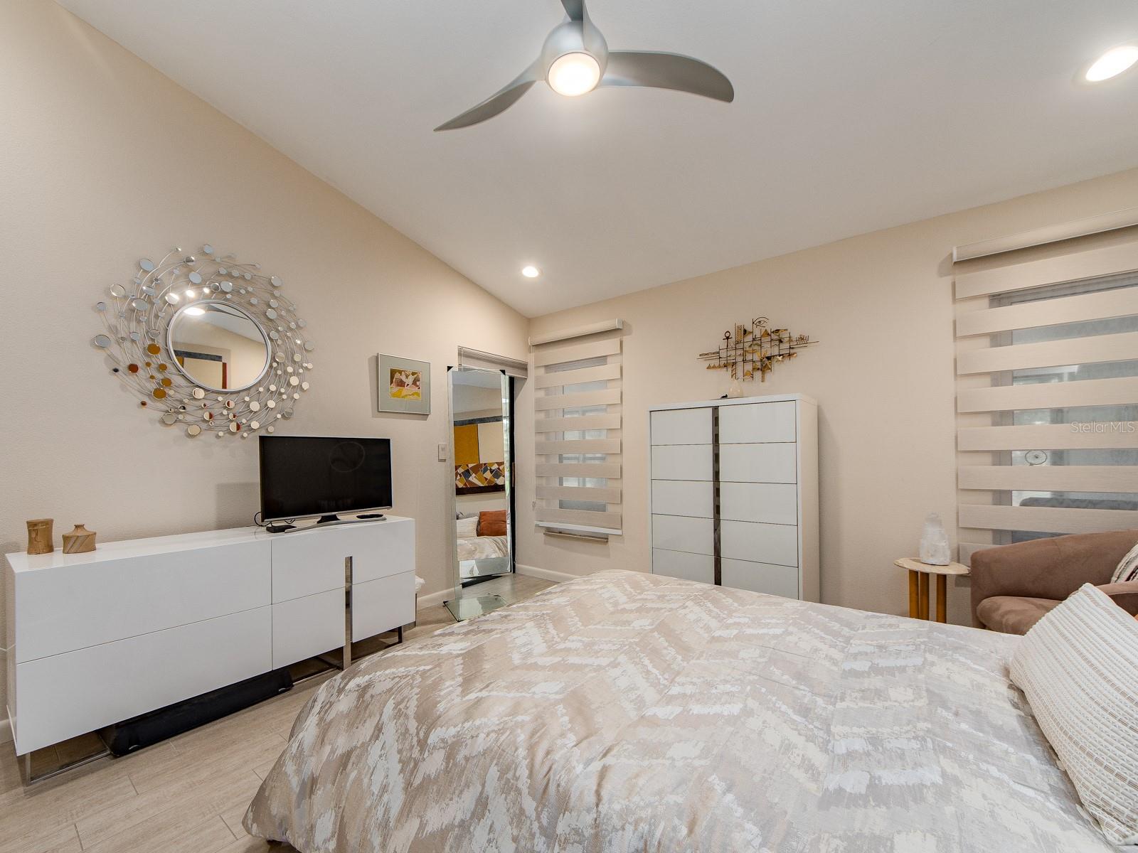 Home in PALM HARBOR — photo 29