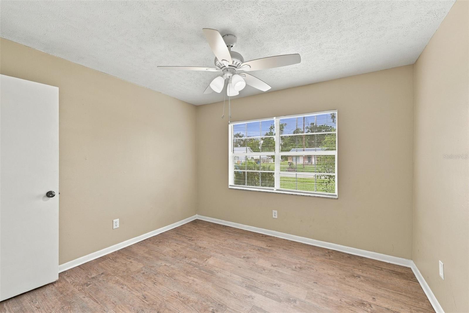 509 CLEMONS RD — photo 14