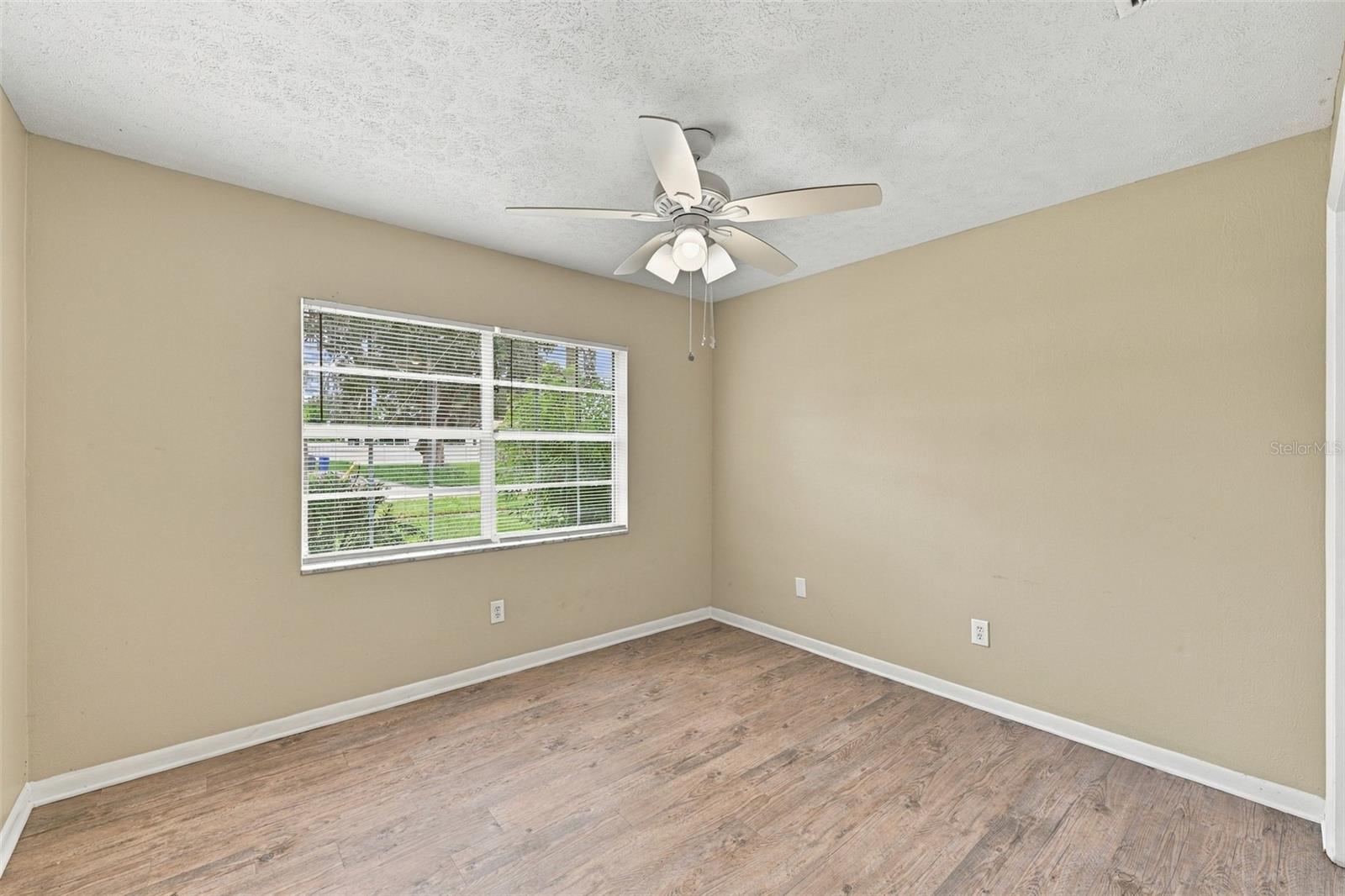 509 CLEMONS RD — photo 16