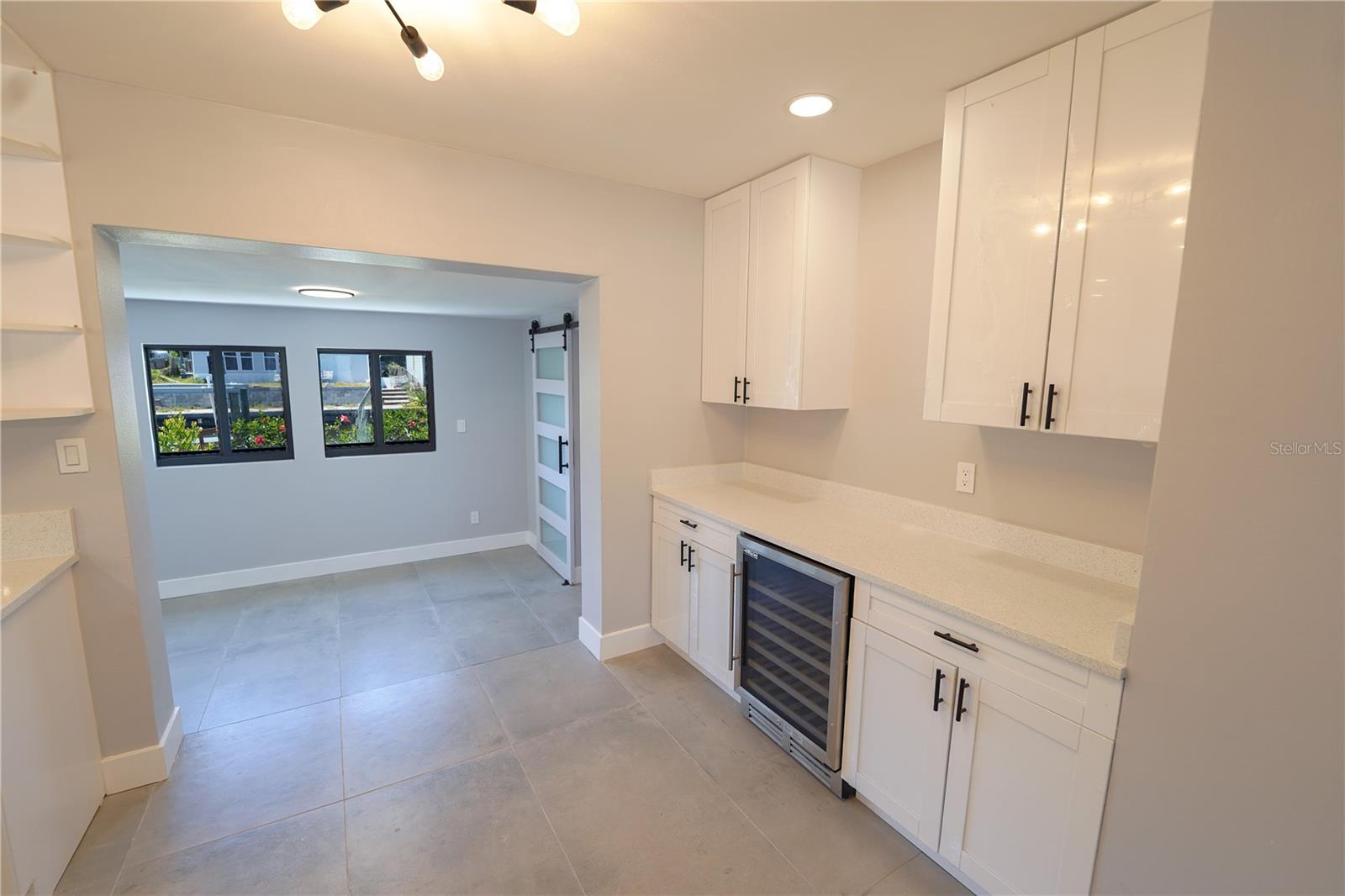 5812 LIVERPOOL DR — photo 36