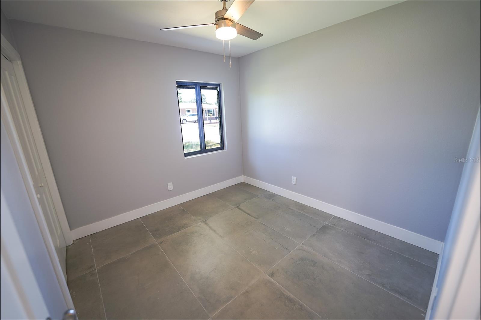 5812 LIVERPOOL DR — photo 38