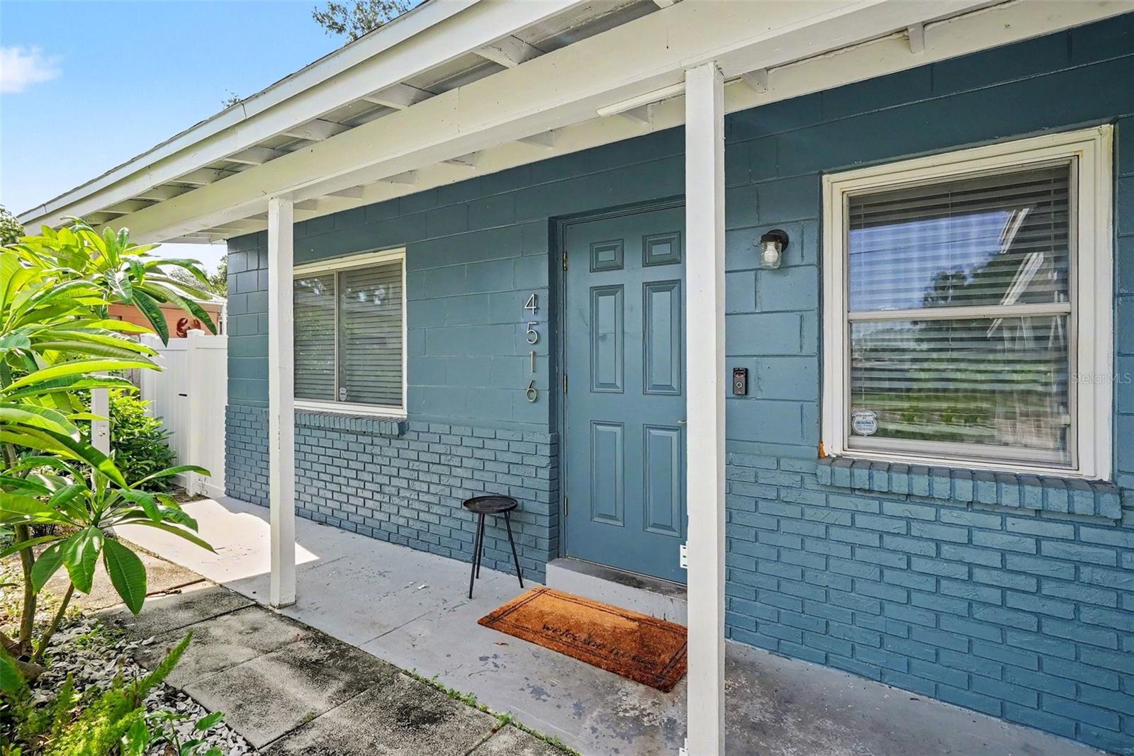 4516 W PAXTON AVE — photo 3