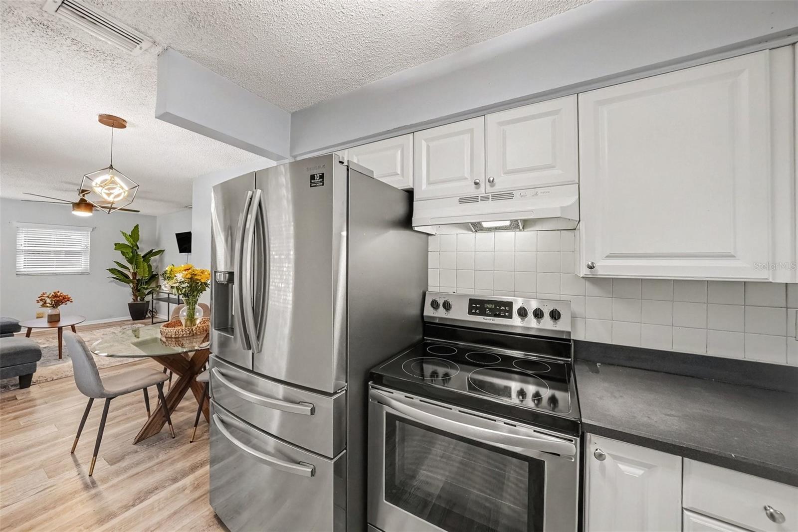 4516 W PAXTON AVE — photo 8
