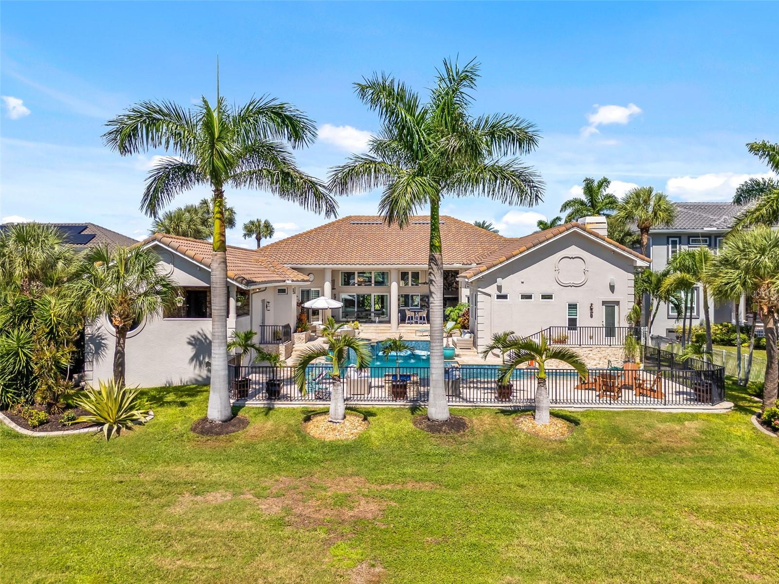 6320 PASADENA POINT BLVD — photo 70