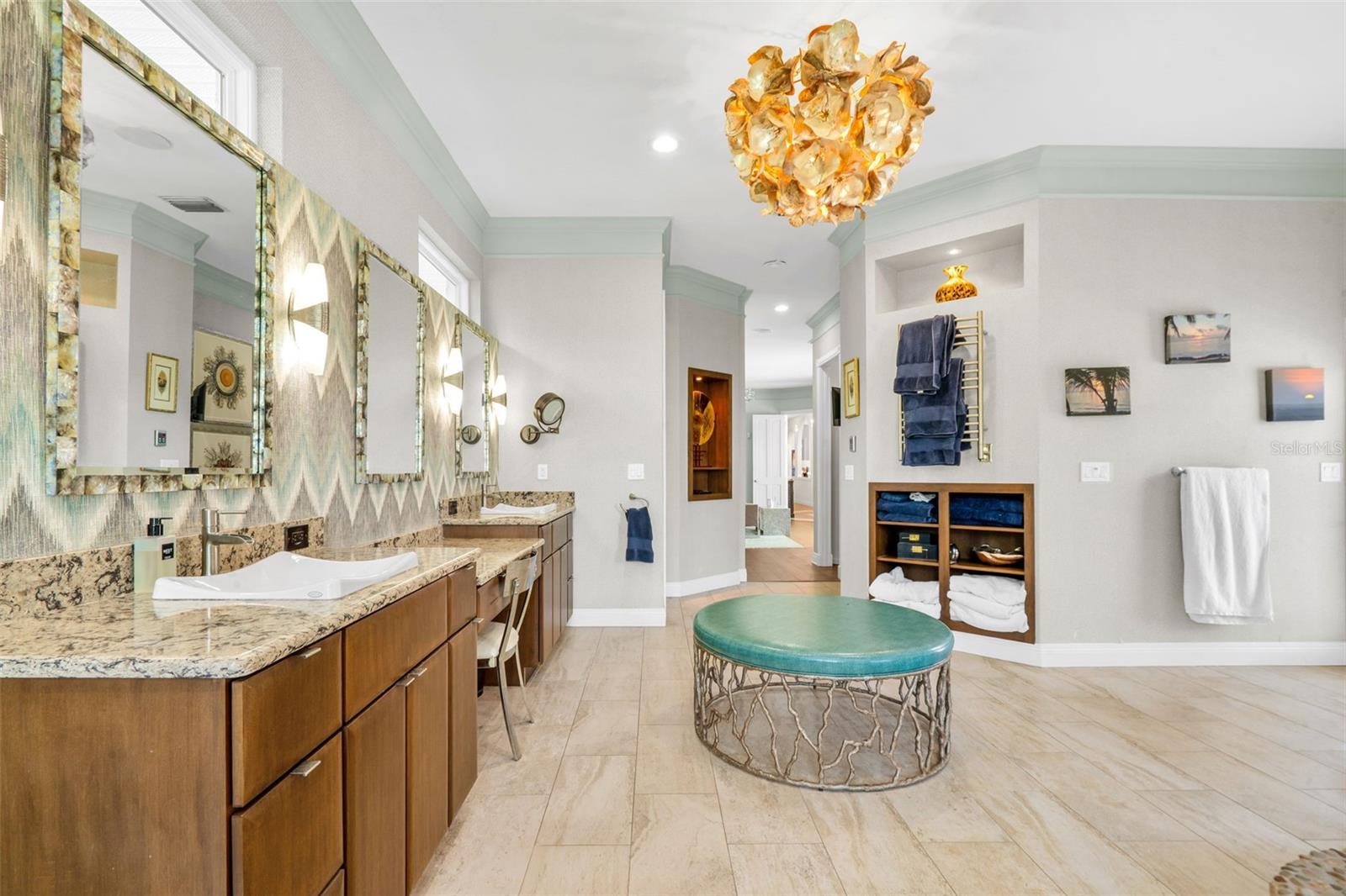 6320 PASADENA POINT BLVD — photo 36