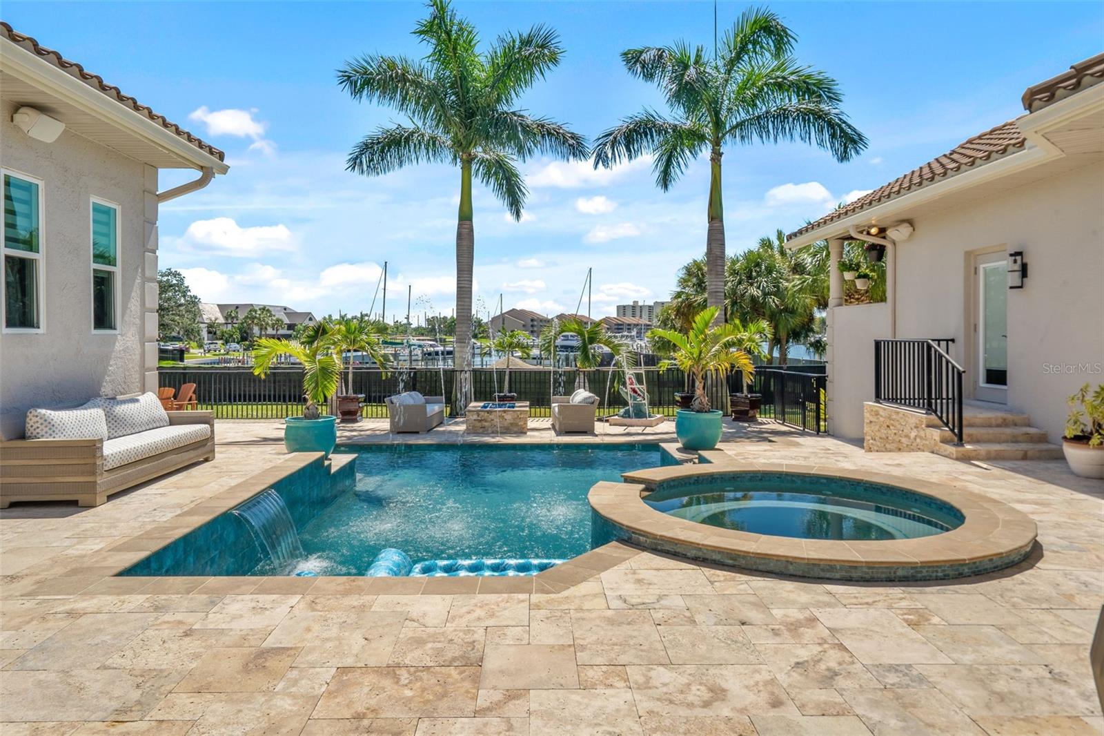 6320 PASADENA POINT BLVD — photo 41