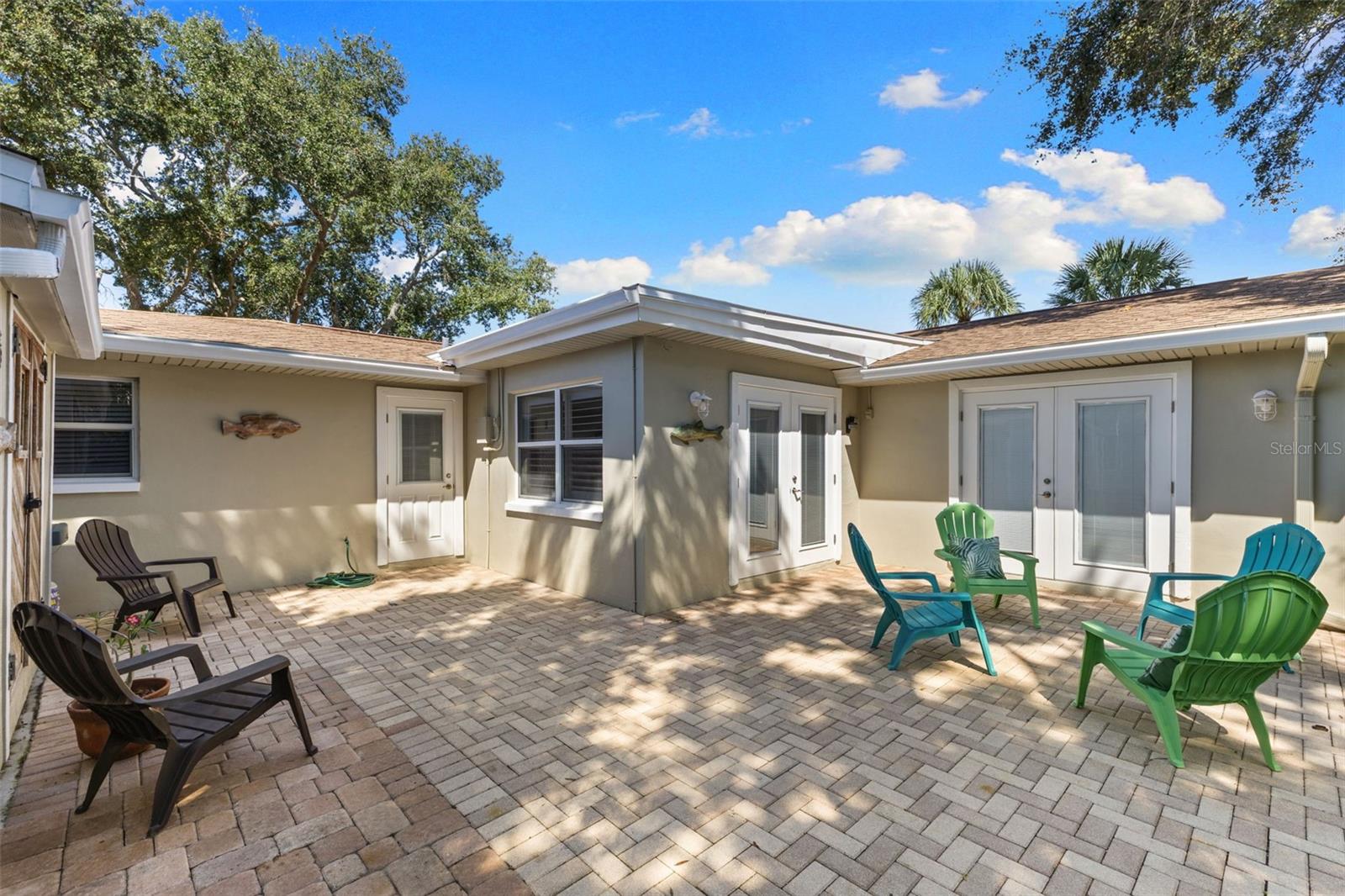 2287 CAROLYN DR — photo 25