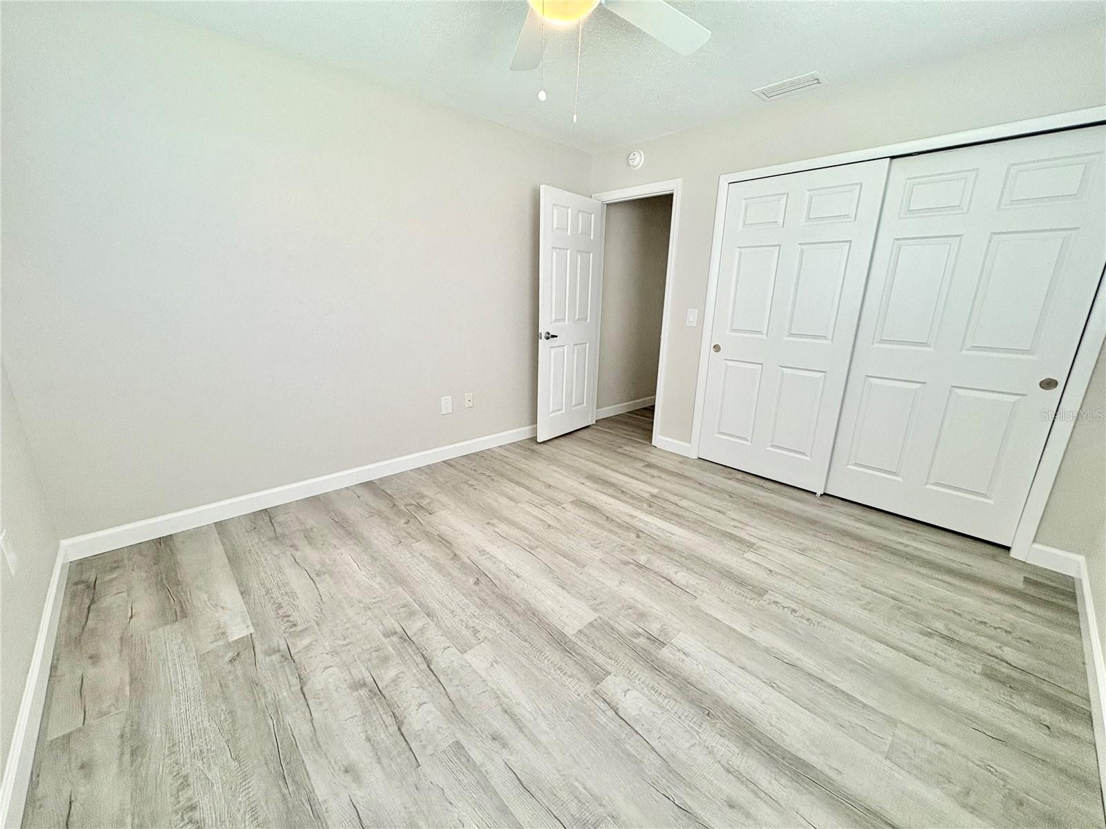 3126 SHAMROCK DR — photo 21