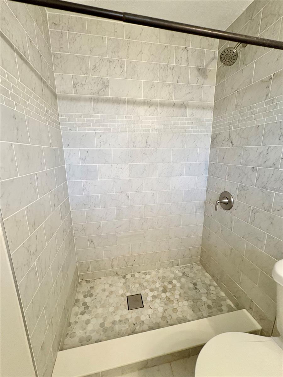 3126 SHAMROCK DR — photo 27