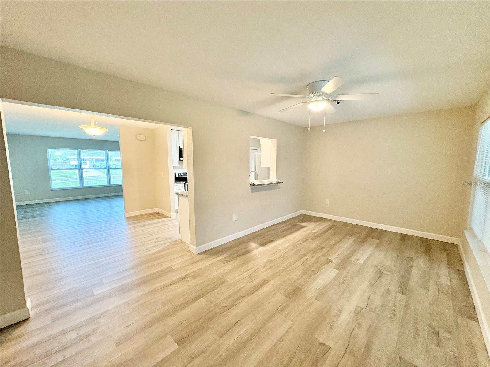 3126 SHAMROCK DR — photo 12