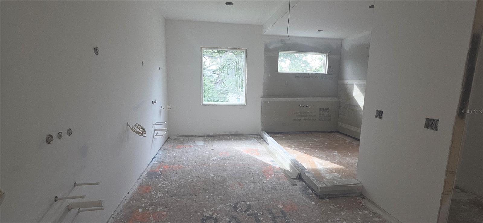 4302 W WOODMERE RD — photo 30