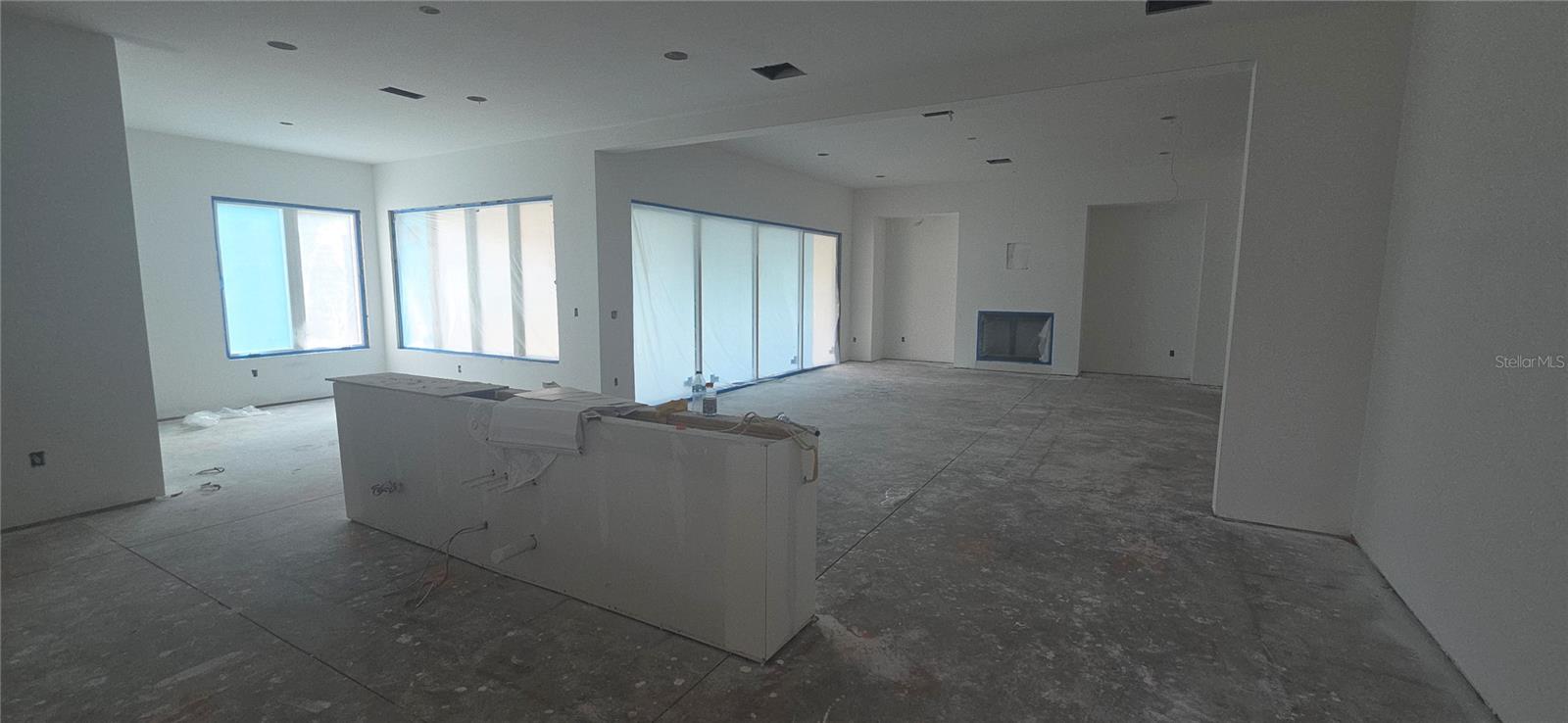 4302 W WOODMERE RD — photo 27