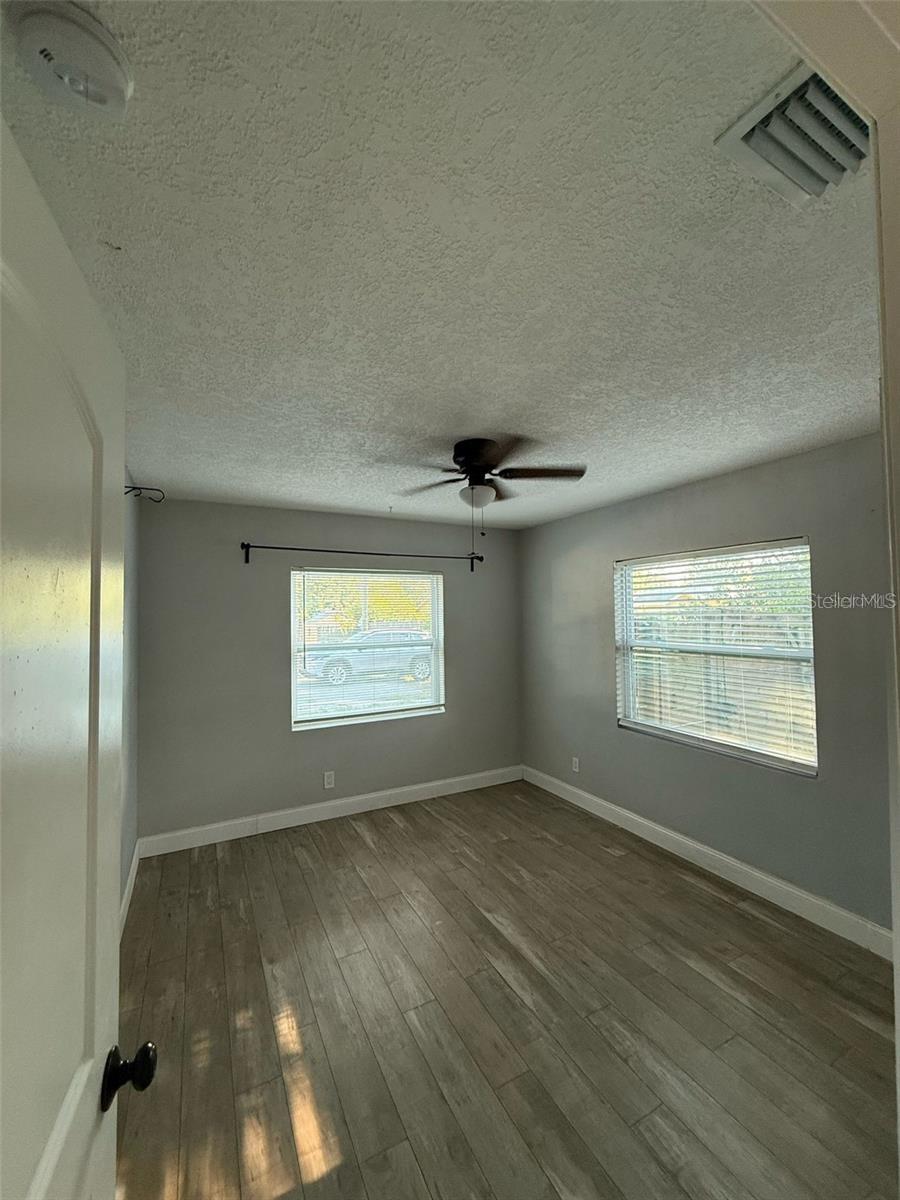 1306 E 27TH AVE — photo 12