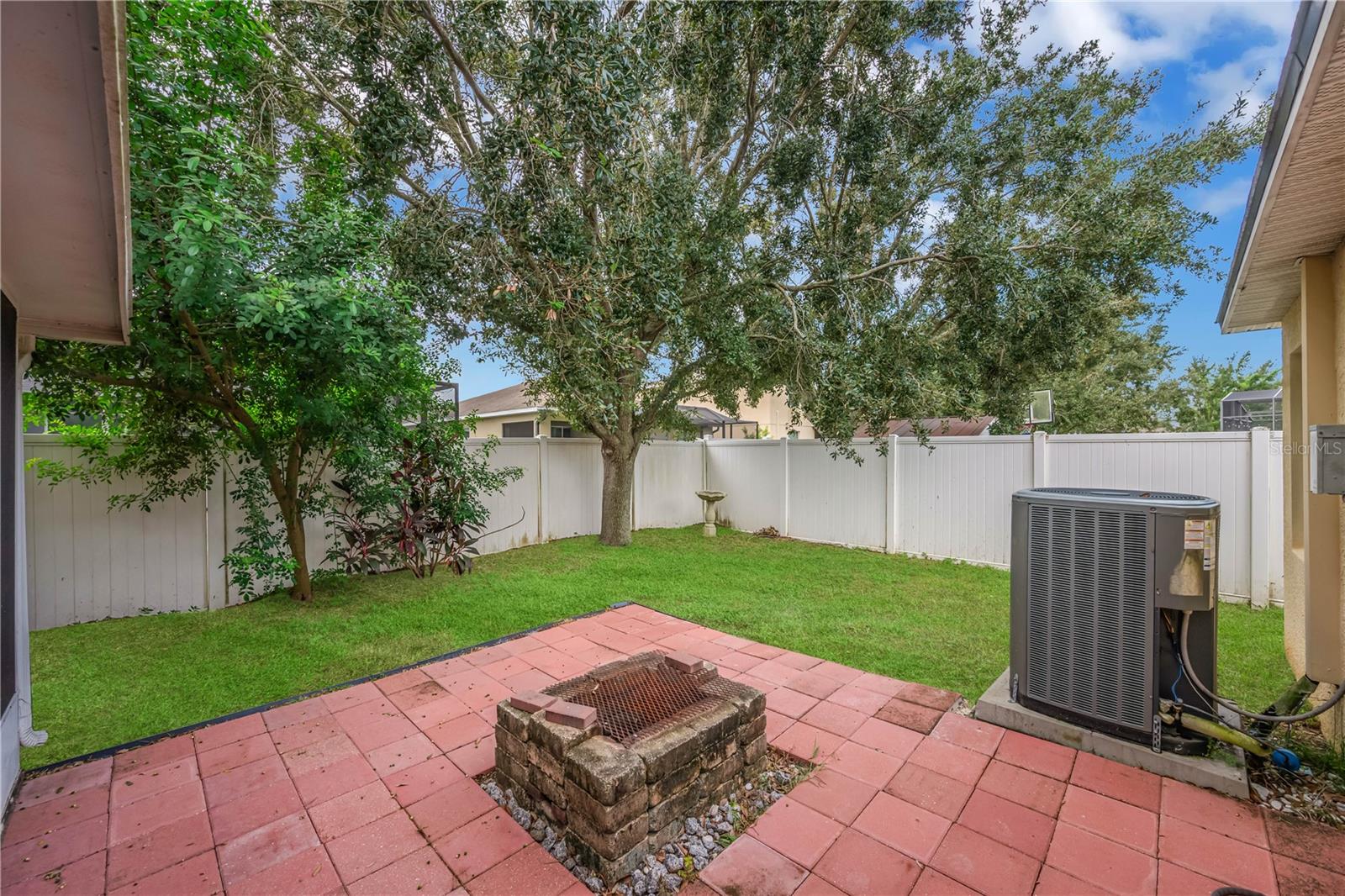 13935 CHALK HILL PL — photo 21