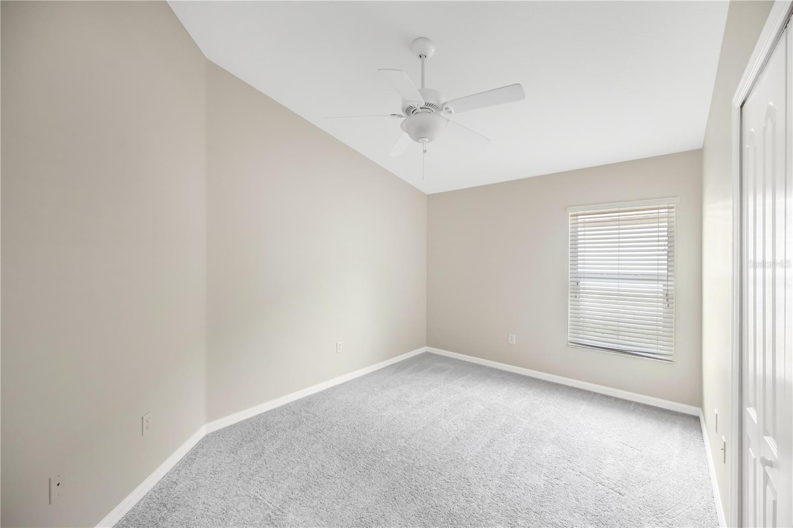 13935 CHALK HILL PL — photo 26