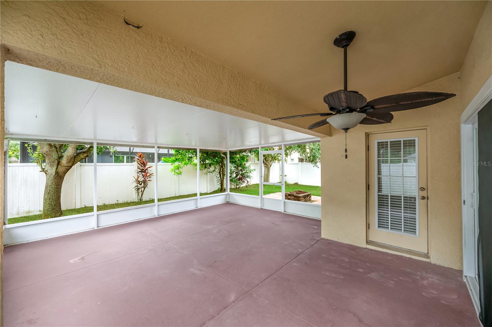 13935 CHALK HILL PL — photo 19