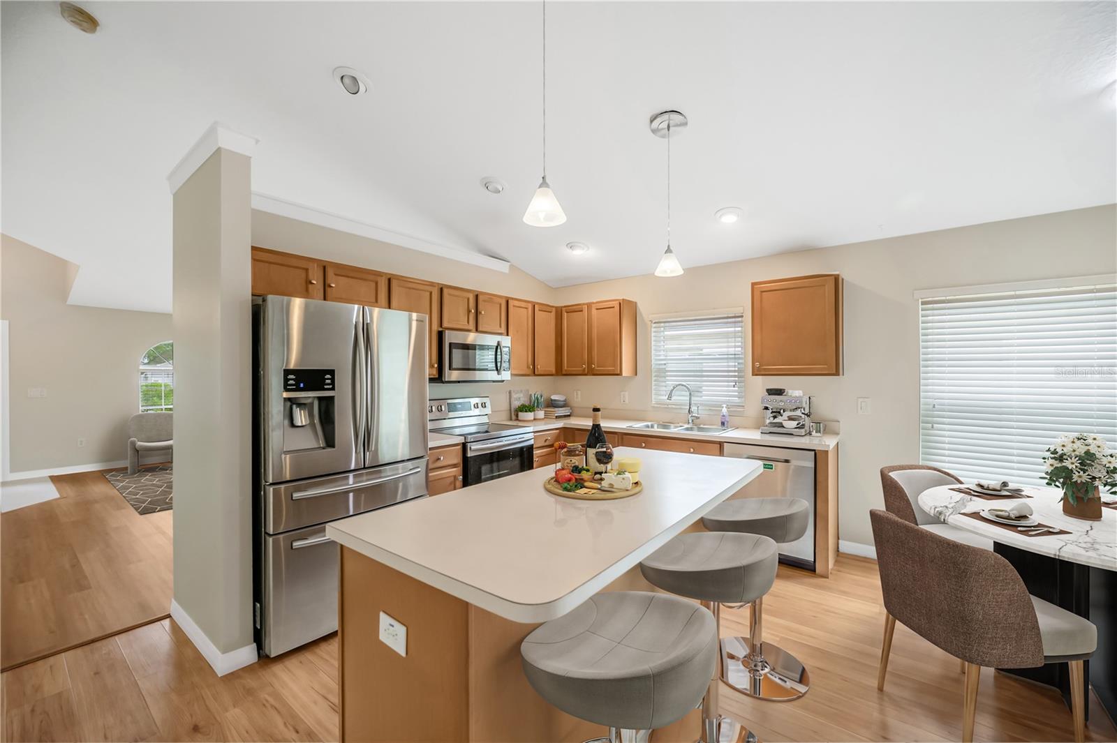 13935 CHALK HILL PL — photo 2