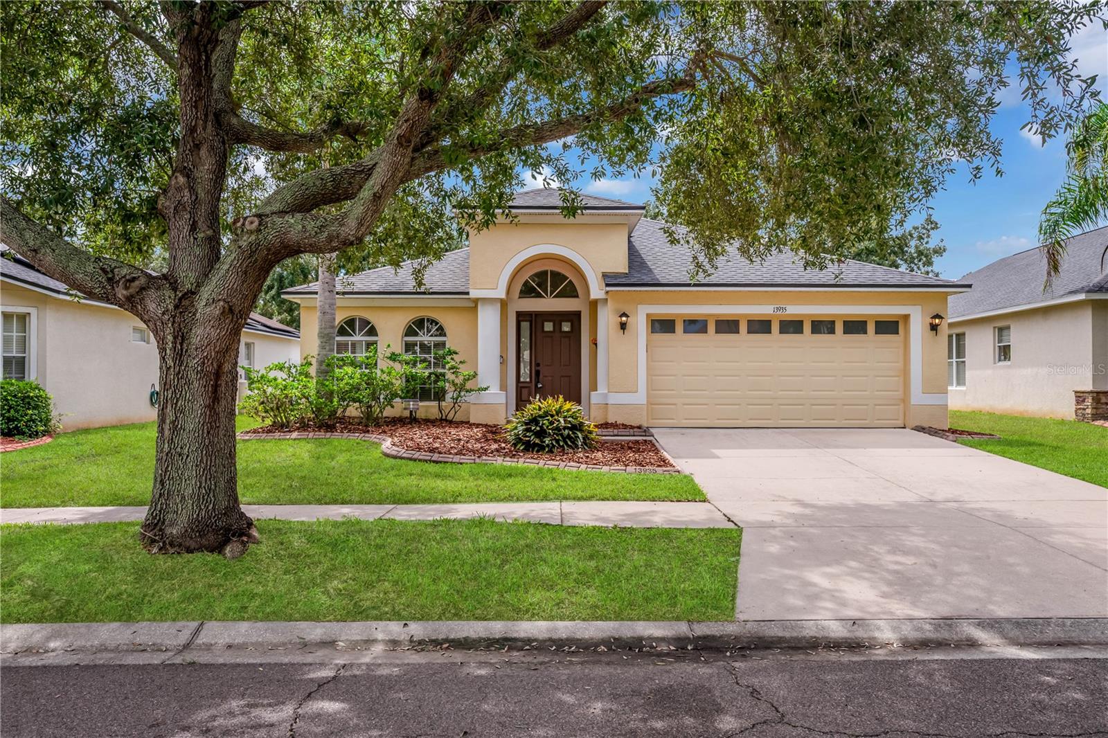 13935 CHALK HILL PL — photo 15
